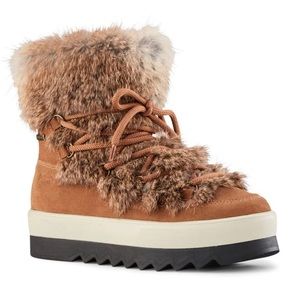 Cougar Woman’s Vanora 2 in Hazel